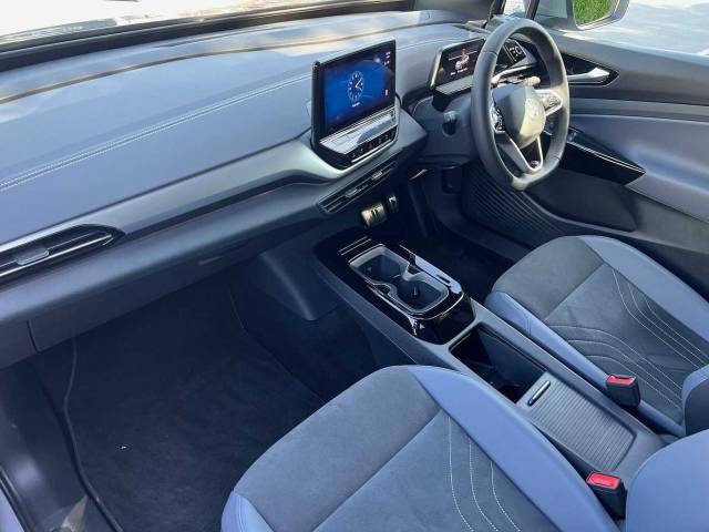 2022 Volkswagen Id.4 Family 77kWh Pro Performance 204PS Automatic 5Dr