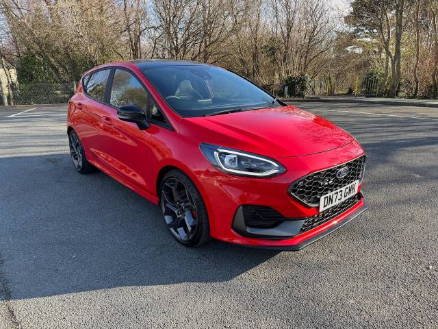 Ford Fiesta 1.5 FIESTA ST-3 TURBO Hatchback Petrol RED