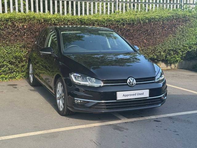 Volkswagen Golf MK7 Facelift 1.5 TSI GT Edition EVO 150PS DSG Hatchback Petrol Deep black
