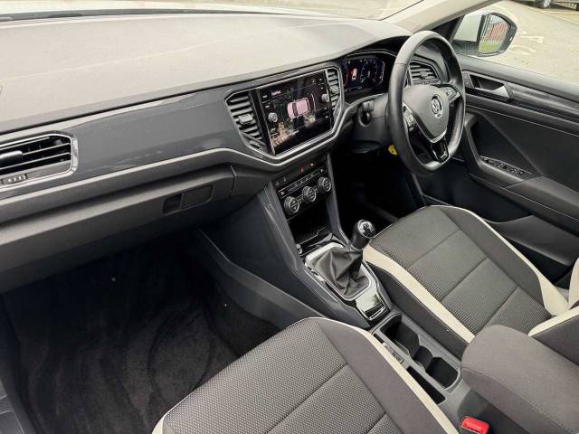 2018 Volkswagen T-Roc 2017 1.6 TDI SEL 115PS