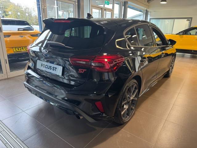 2024 Ford Focus 2.3T EcoBoost ST Euro 6 (s/s) 5dr