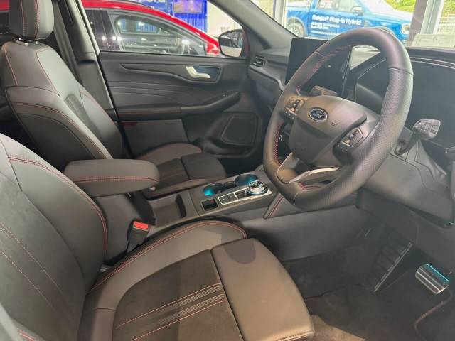 2025 Ford Kuga 2.5 Duratec 14.4kWh ST-Line X Black Package CVT Euro 6 (s/s) 5dr
