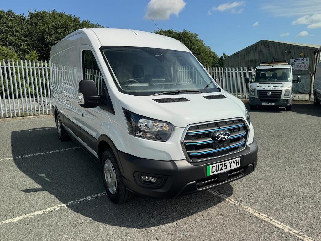 2025 Ford E-Transit