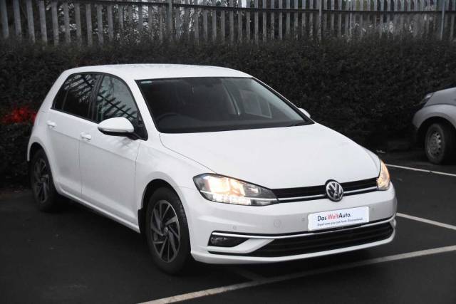 Volkswagen Golf MK7 Facelift 1.5 TSI (150ps) Match Ed EVO DSG Hatchback Petrol Pure white
