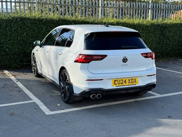 2024 Volkswagen Golf 8 GTD 2.0 TDI 200PS 7-speed DSG 5 Door