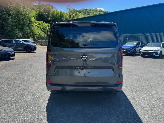 2026 Volkswagen e-Transporter T32 65kWh Commerce Pro S Kombi Auto LWB 5dr