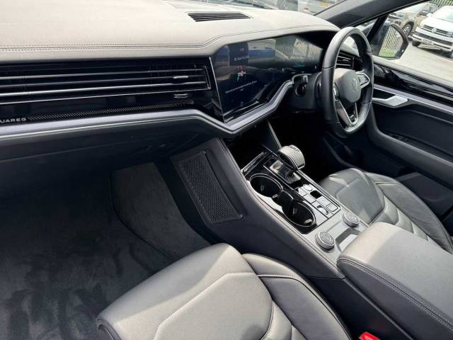 2023 Volkswagen Touareg 3.0 V6 TDI 4Motion 286 Black Edition 5dr Tip Auto