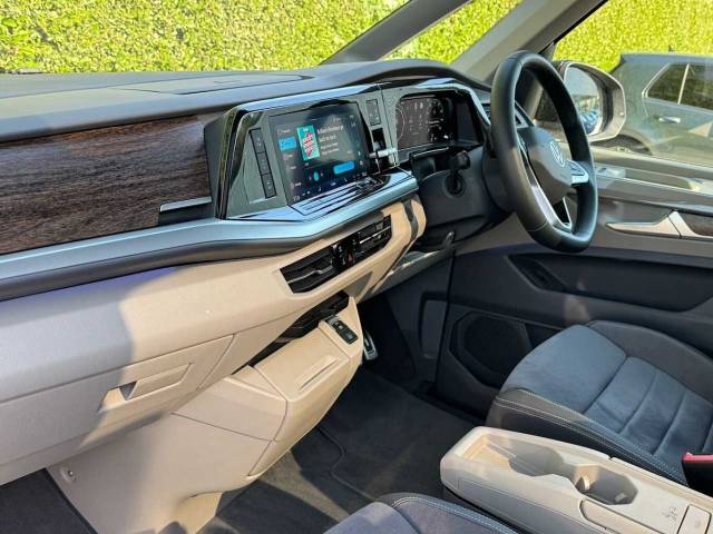 2025 Volkswagen Multivan 2.0 TDI Style 5dr DSG