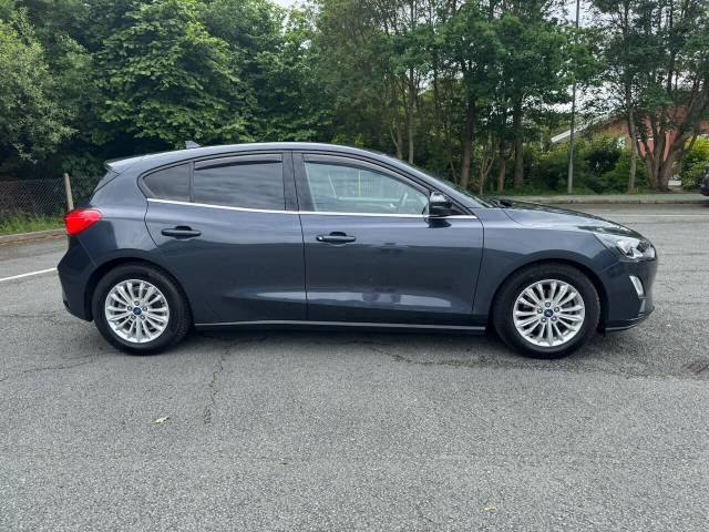 2021 Ford Focus 1.0 EcoBoost Hybrid mHEV 155 Titanium Edition 5dr