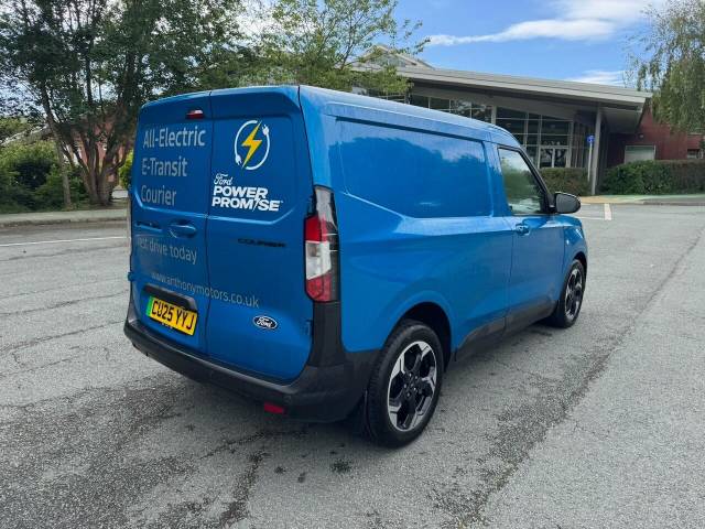 2025 Ford E-Transit Courier 100kW 43kWh Limited Van Auto