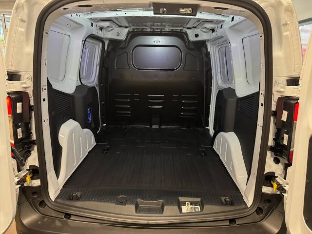 2026 Ford E-Transit Courier 43kWh Trend Panel Van 5dr Electric Auto SWB (136 ps)