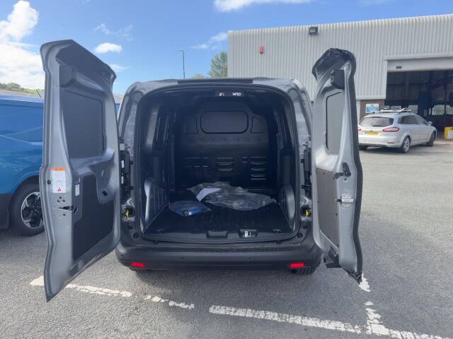 2026 Ford Courier 43kWh Trend Auto SWB 5dr