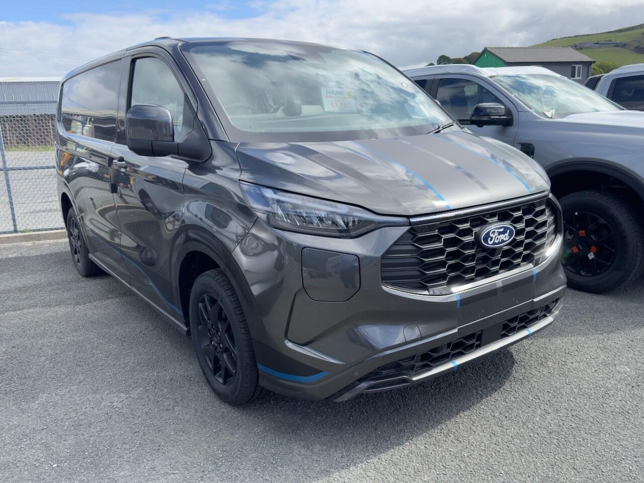 2026 Ford Transit Custom