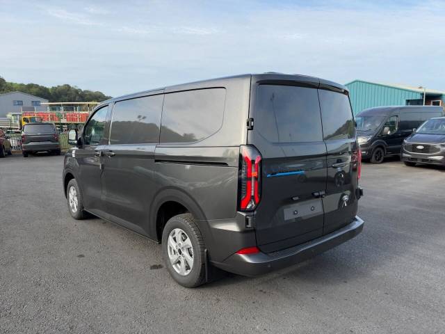 2026 Ford E-Transit Custom 320 71kWh Limited Auto L1 H1 5dr