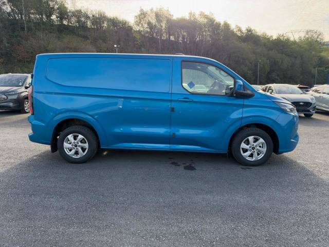 2026 Ford E-Transit Custom 320 71kWh Limited Auto L1 H1 5dr