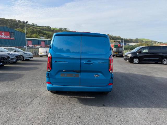2026 Ford E-Transit Custom 320 71kWh Limited Auto L1 H1 5dr