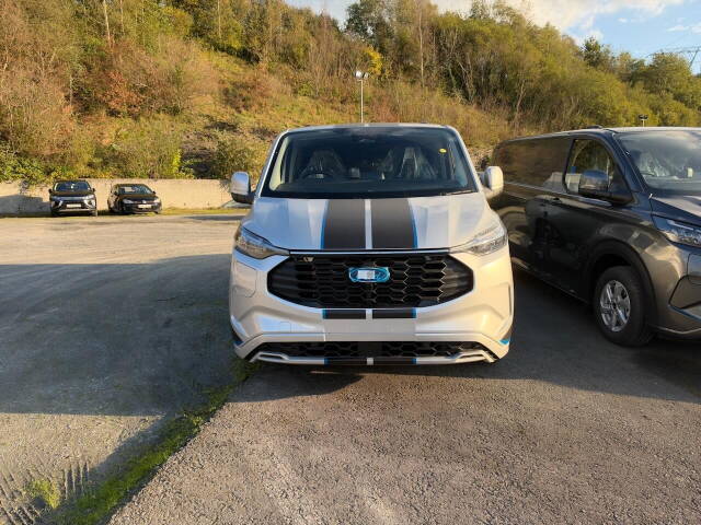 2026 Ford Transit Custom 2.5 320 Duratec 11.8kWh Sport Crew Van Auto L2 H1 Euro 6 5dr