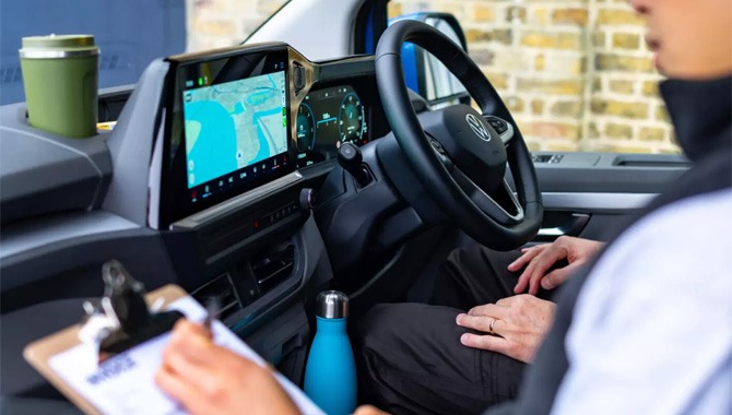 Volkswagen e-Transporter Kombi - Interior