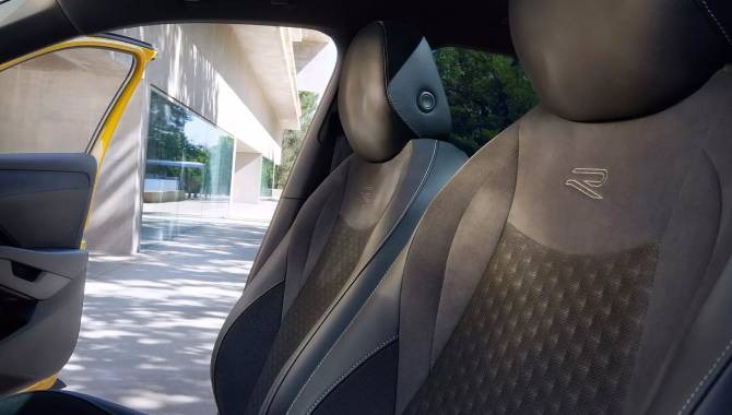 The New Volkswagen T-Roc - 